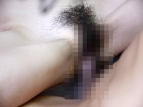 お久しぶりのSEXだからマン毛ボーボー！膣奥深く子宮ガン突きされて 絶頂する剛毛熟女4時間4　サンプル画像02